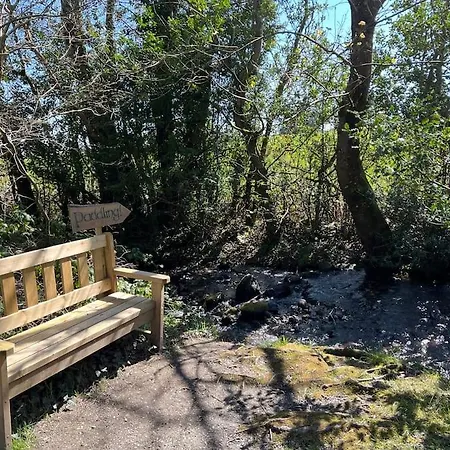 Wicklow Wild Glamping Shepherds Huts At Greenan Maze Campsite *