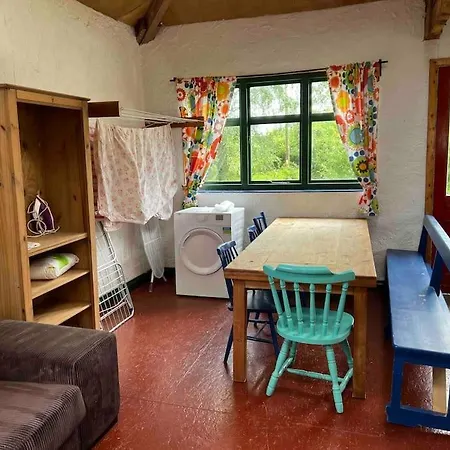 Wicklow Wild Glamping Shepherds Huts At Greenan Maze *