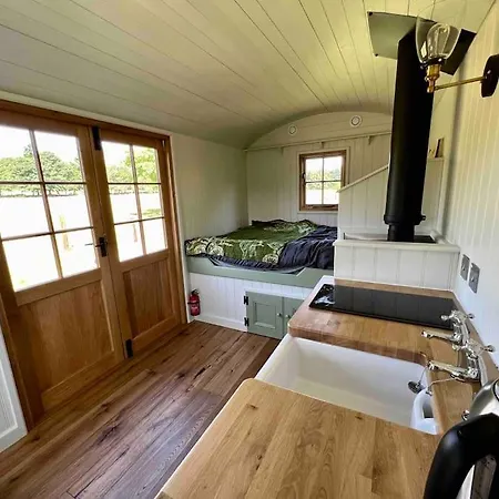 Wicklow Wild Glamping Shepherds Huts At Greenan Maze * Rathdrum