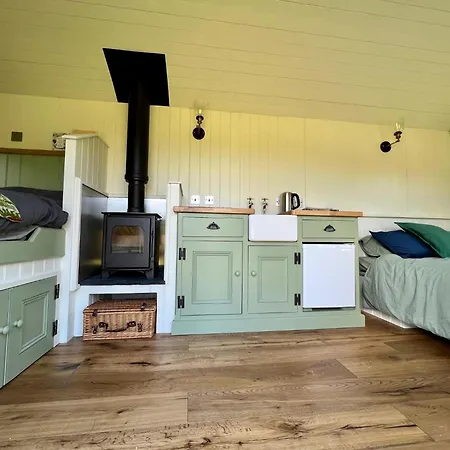Campsite Wicklow Wild Glamping Shepherds Huts At Greenan Maze Rathdrum